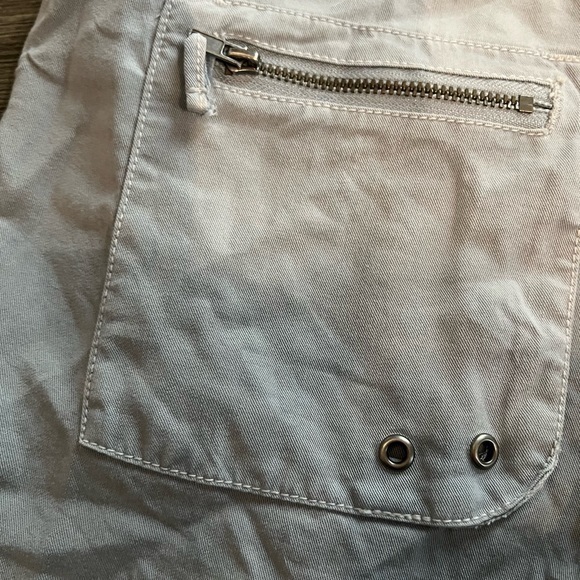 Dylan True Grit women shorts- 6 - Picture 7 of 13